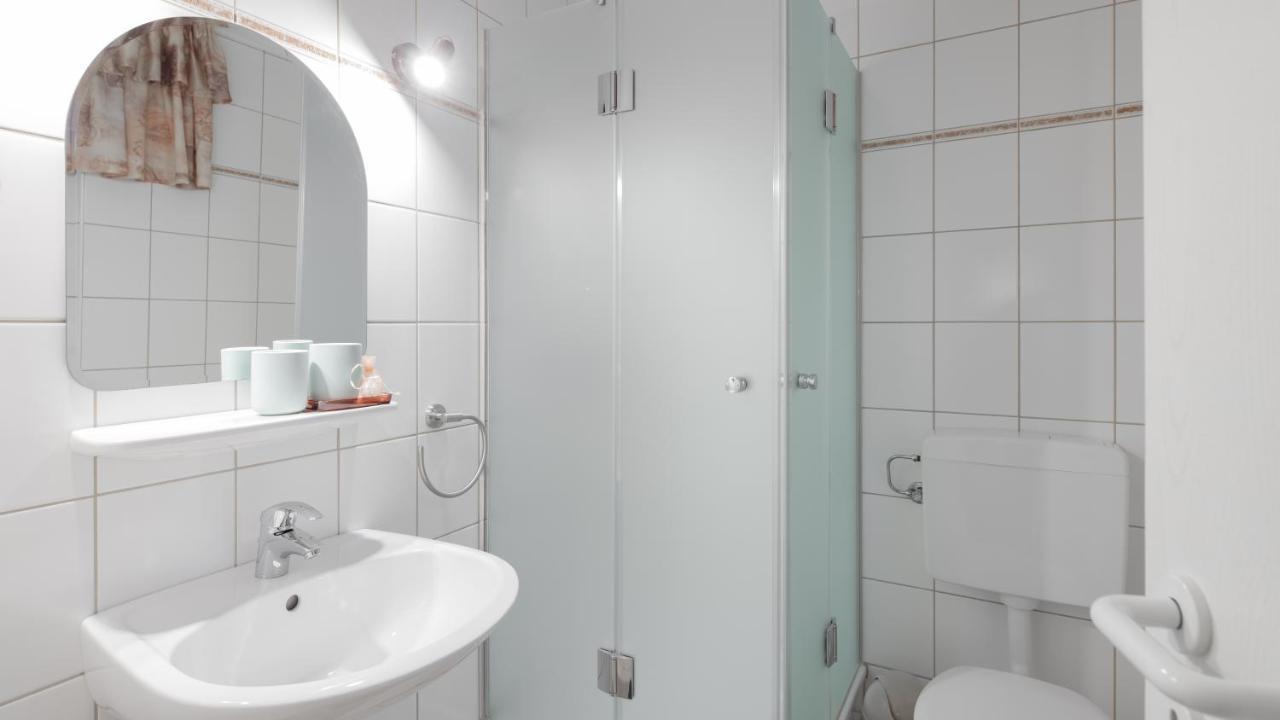 Pension Zur Krone Martinfeld Extérieur photo